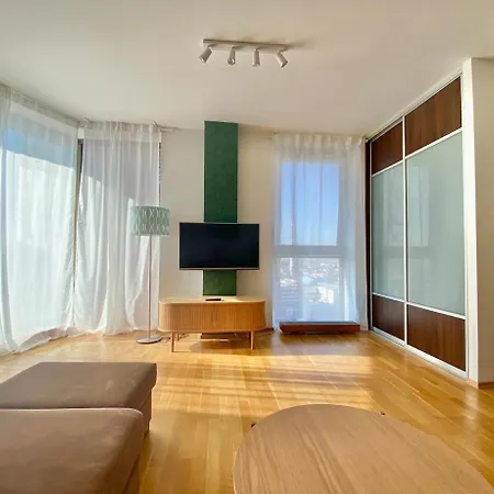 דירה Sunny 100 With Views Close To The Centre Vienna Gate
